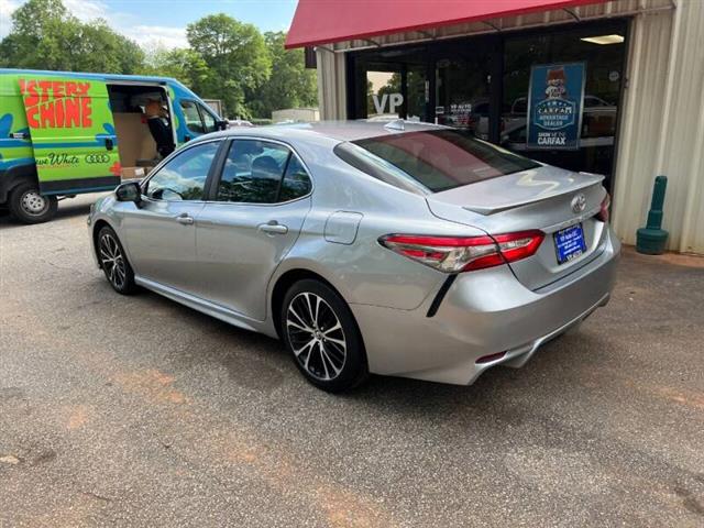 $14999 : 2019 Camry LE image 10