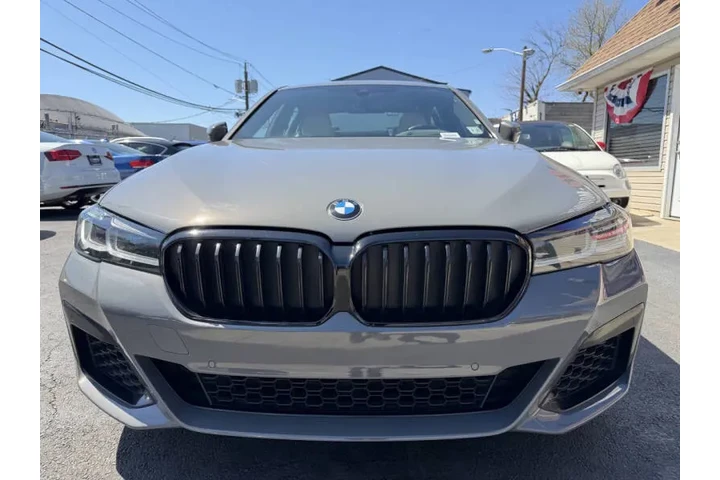 $54999 : 2022 BMW 5 Series M550i xDrive image 5