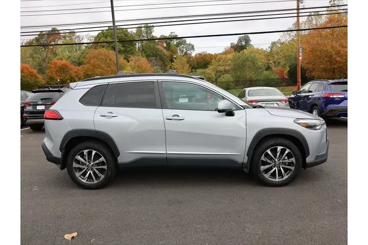 $26500 : Toyota Corolla Cross 2022 AW image 8