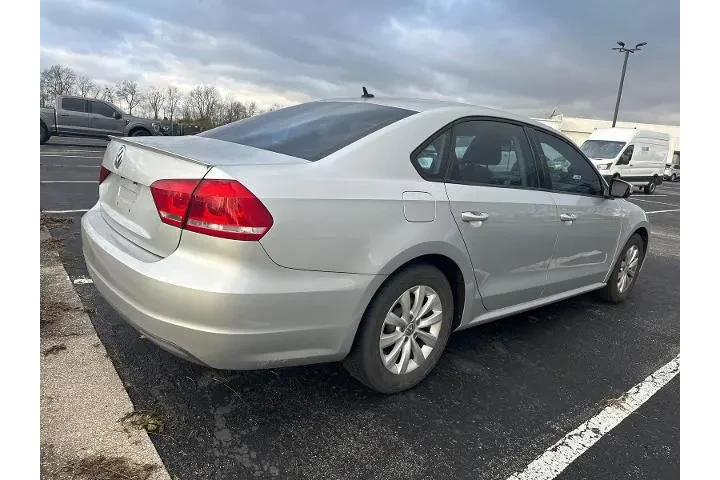 $6500 : Volkswagen Passat 2013 S 4dr image 10