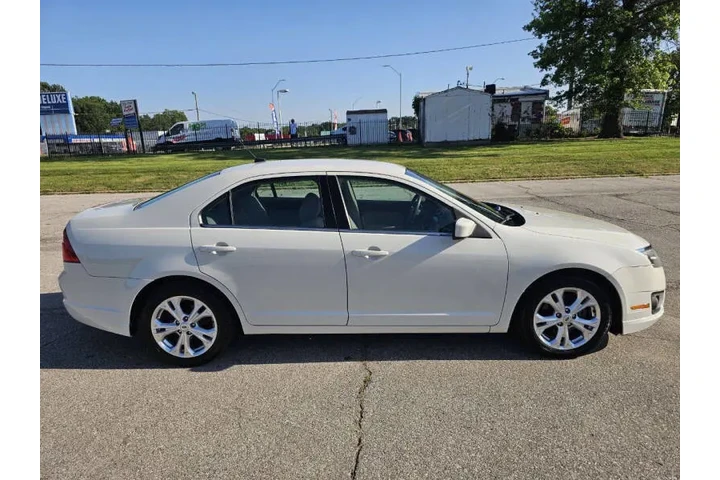 $4995 : 2012 Fusion SE image 5
