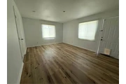 $800 : Beautiful Home...LAKEWOOD,CA thumbnail