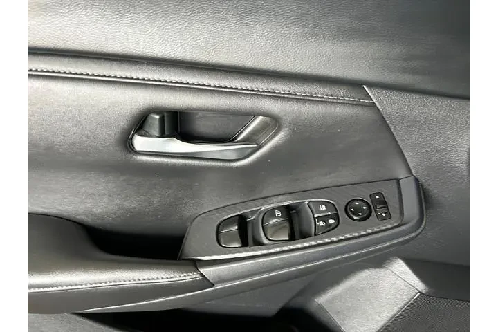 $21995 : Nissan Sentra 2023 SV 4dr Se image 3