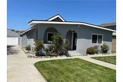 Modern Fully Renovated home en Orange County