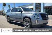 Cadillac Escalade ESV 2019 L