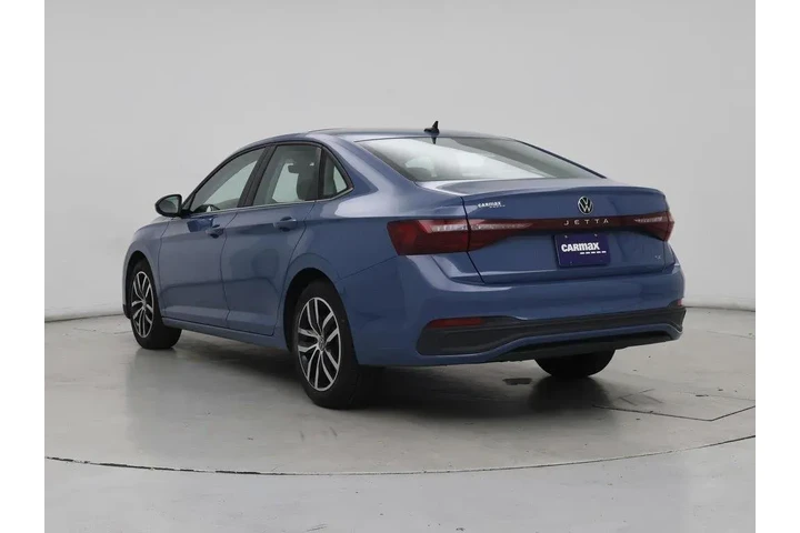 $20998 : Volkswagen Jetta 2025 SE 4dr image 2