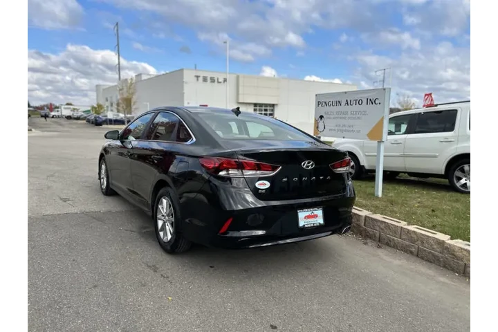 $12900 : 2018 Sonata SE image 4