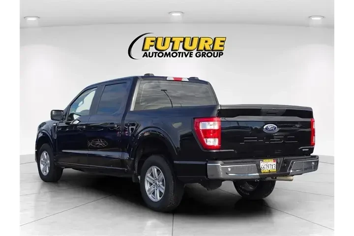 $32934 : Ford F-150 2023 4x2 XL 4dr S image 8