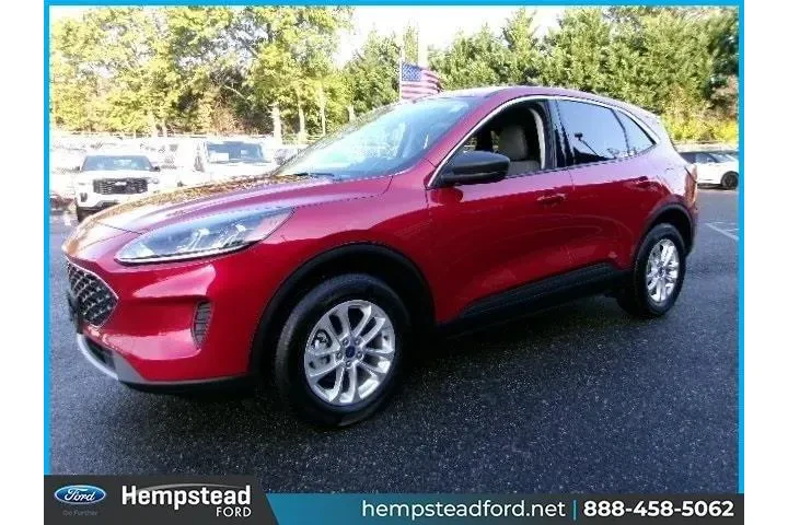 $23996 : Ford Escape 2022 AWD SE 4dr image 1