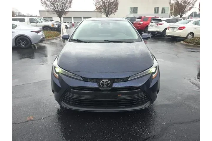 $19473 : Toyota Corolla 2024 LE 4dr S image 2