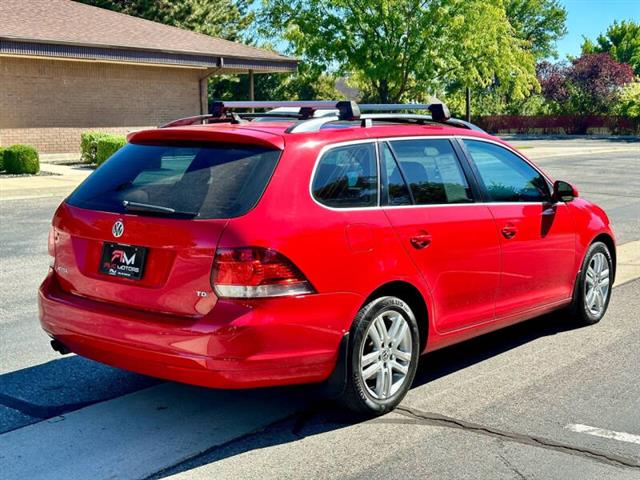 $11920 : 2011 Jetta SportWagen TDI image 10