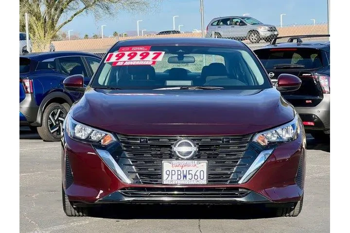 $19997 : Nissan Sentra 2025 SV 4dr Se image 6
