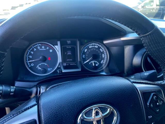 $399 : Toyota Tacoma 4WD Access Cab image 8