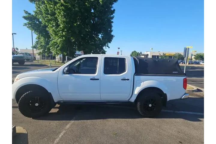 $20500 : Nissan Frontier 2019 4x4 S 4 image 5