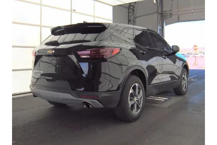 $29635 : Chevrolet Blazer 2023 AWD LT image 1