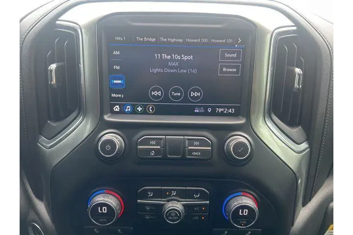 $31995 : Chevrolet Silverado 1500 202 image 10