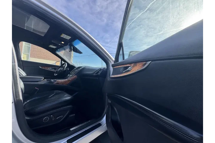 $8999 : 2016 MKX Reserve image 10