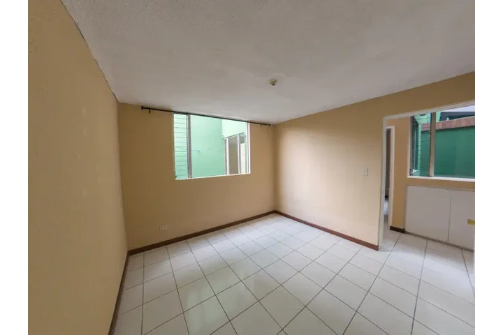 $1 : Apartamento en renta Zona 15 image 7