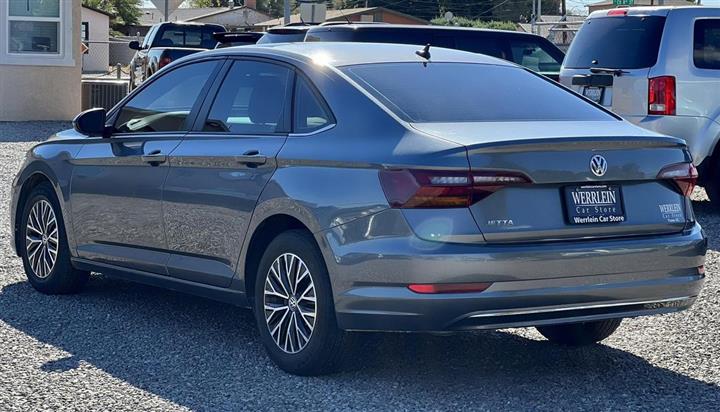 2019 VOLKSWAGEN JETTA image 4