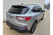 $22746 : Ford Escape 2022 AWD SEL 4dr thumbnail
