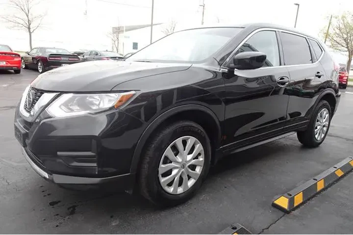 $14599 : 2018 Rogue image 4