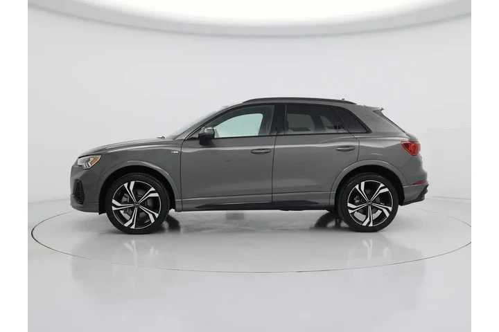 $31998 : Audi Q3 2023 AWD quattro S l image 3