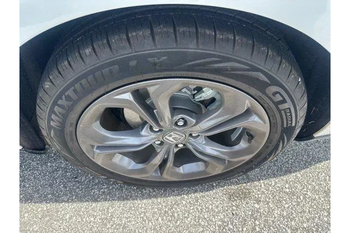 $27958 : Honda Accord Hybrid 2023 EX- image 6