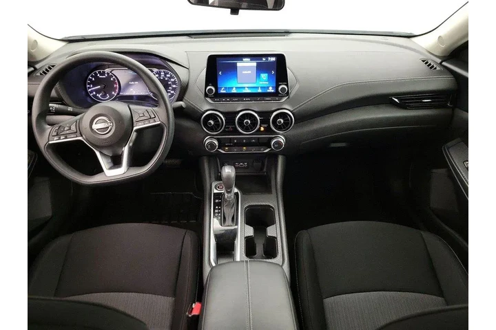 $19998 : Nissan Sentra 2025 SV 4dr Se image 9