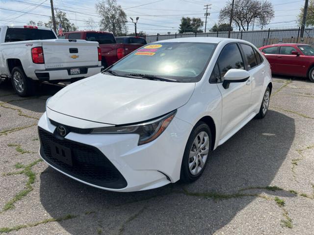 $15599 : 2020 Corolla LE image 5