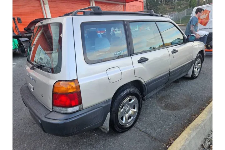 $4999 : 1999 Forester L image 6
