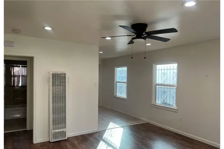 $1100 : Inglewood, CA de 2 dormitorio image 2