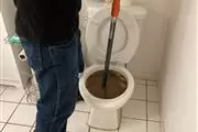 PLOMERO/FUGAS DE AGUA/DRENAJES thumbnail