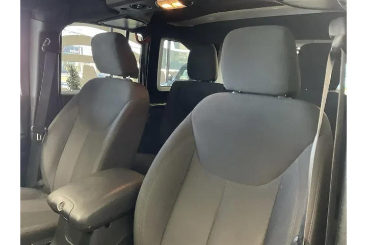 $23995 : Jeep Wrangler Unlimited 2017 image 10