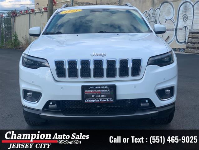 Used 2021 Cherokee Limited 4x image 5