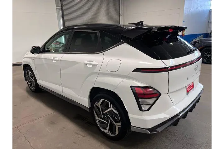 $20964 : Hyundai KONA 2024 N Line 4dr image 5