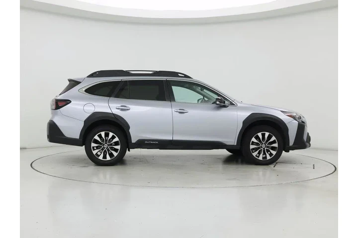 $26998 : Subaru Outback 2023 AWD Limi image 7