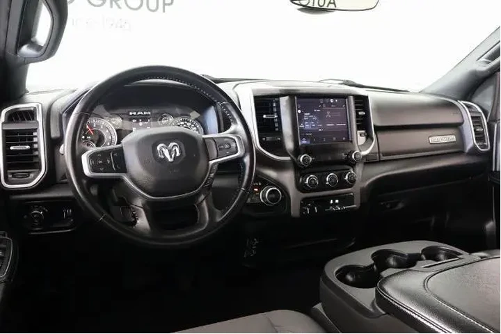 $39875 : Ram 2500 2024 4x4 Big Horn 4 image 2