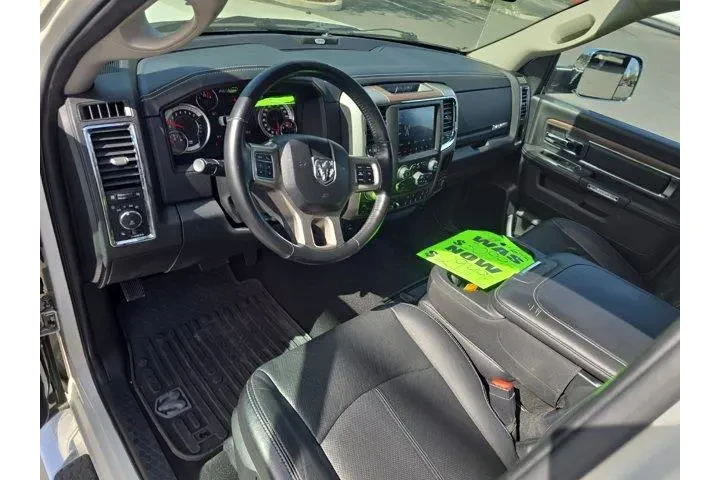 $29995 : Ram 1500 2018 4x4 Laramie 4d image 7