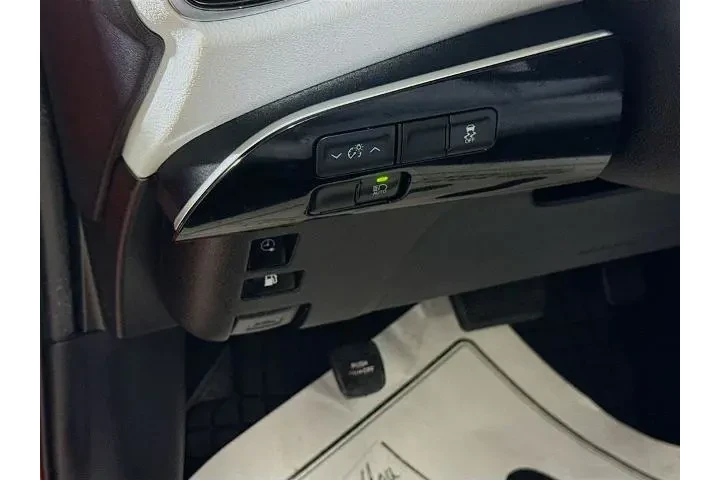 $22250 : Toyota Prius Prime 2020 LE 4 image 10