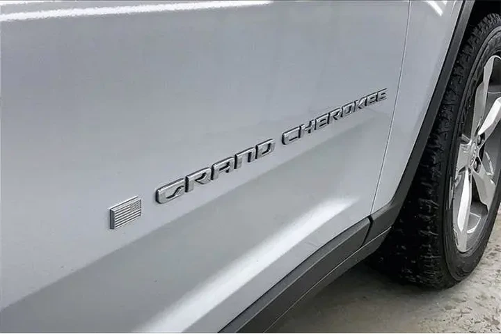 $24490 : Jeep Grand Cherokee L 2021 4 image 9