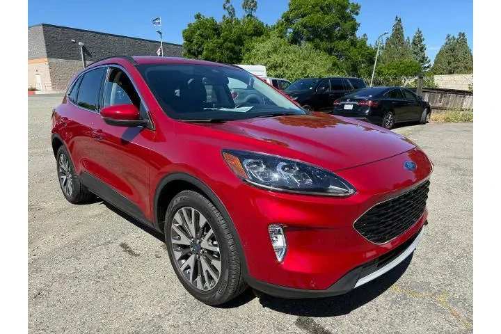 $22000 : Ford Escape 2020 AWD Titaniu image 8