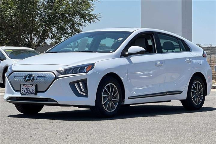 $18700 : Ioniq EV Limited image 10