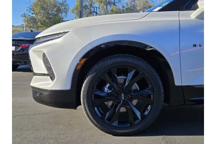 $31991 : Chevrolet Blazer 2023 RS 4dr image 9