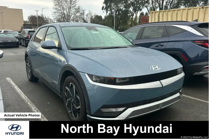 $25990 : Hyundai IONIQ 5 2024 AWD SEL image 1