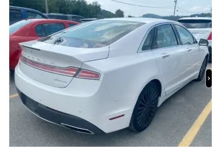 $12500 : 2017 MKZ image 2