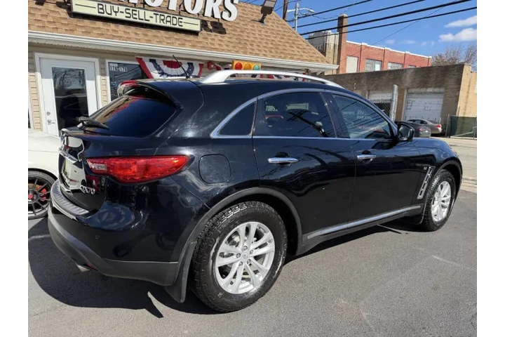 $8899 : 2014 QX70 image 4