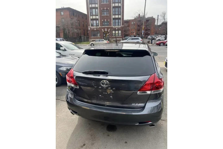 $11999 : 2014 Venza XLE image 9