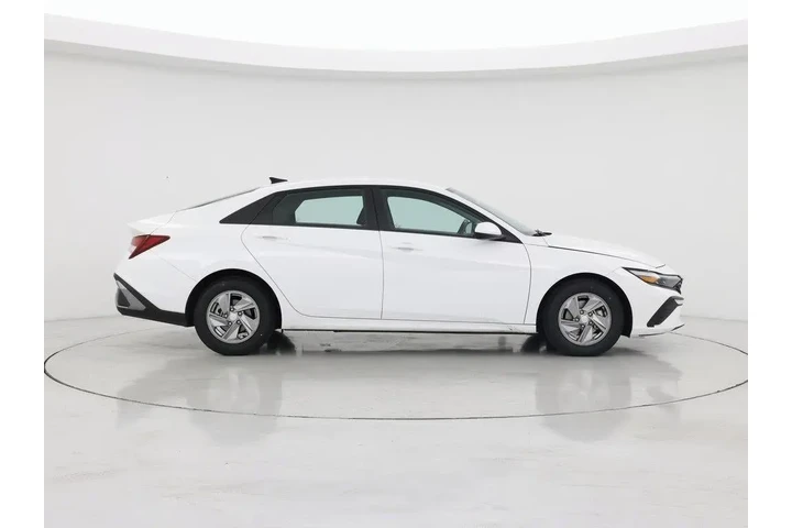 $16998 : Hyundai ELANTRA 2024 SE 4dr image 7