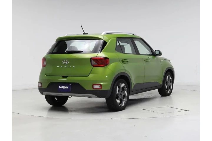 $18998 : Hyundai VENUE 2023 SEL 4dr C image 8
