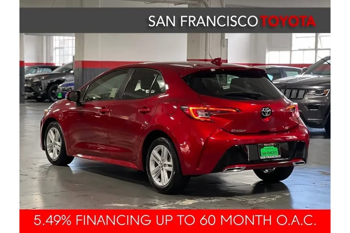 $21588 : Gold Certified2022 Corolla Ha image 3
